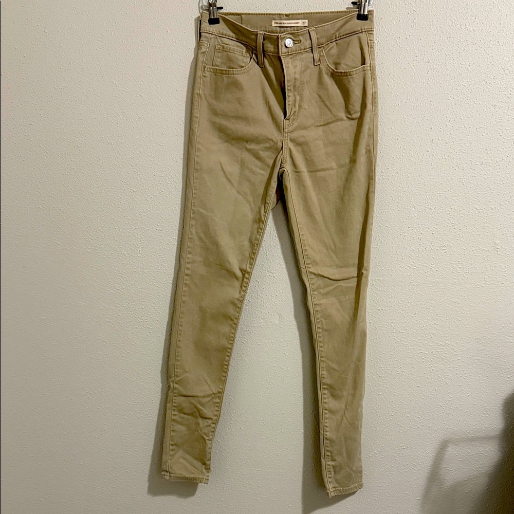 Levi's Women's Beige Skinny Jeans